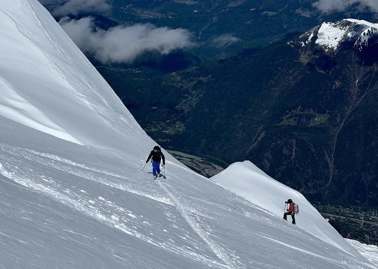 Mont Blan Ski Ascent - Hero - Andes Big Mountain (3)